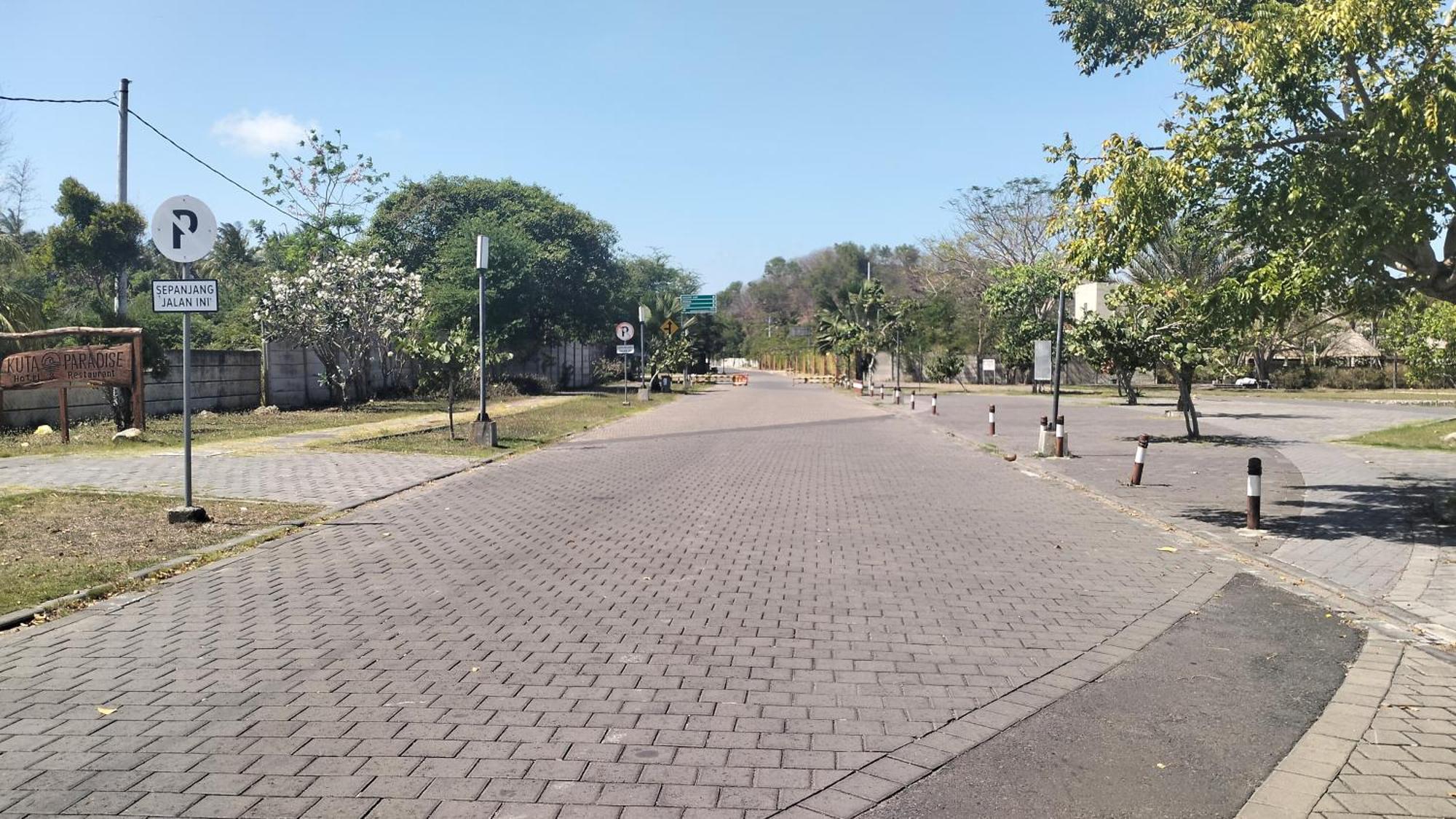 Diki Bungalows Kuta  Exterior photo